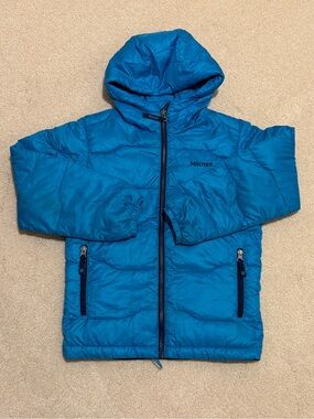 Marmot Kids 700 Down Puffer Jacket in Bright Teal Blue size M